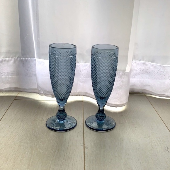 🥂New! Set of 2 Blue Champagne Flutes - Picture 9 of 9